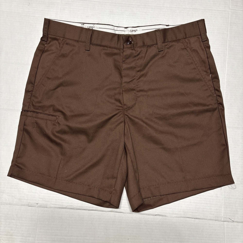Men's Brown Work Shorts Size 36 7" Inseam 65% Polyester 35%Cotton WearGuard